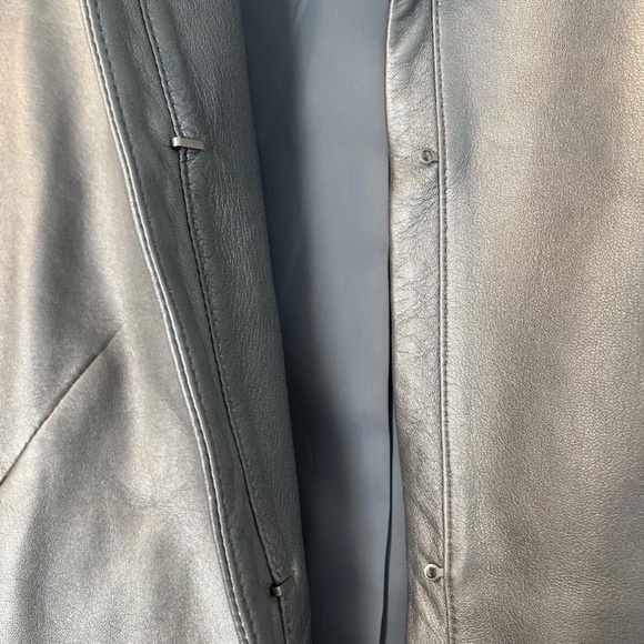 Calvin Klein Women’s 100% Leather 3/4 Sleeve Silver Jacket Size L - Picture 2 of 9